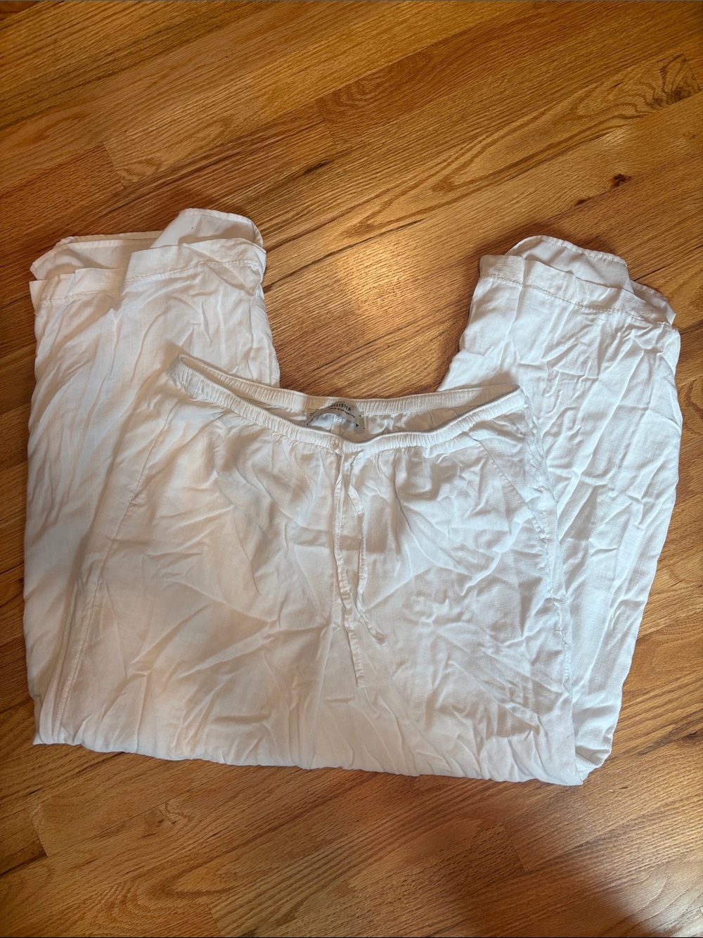 Hollister White Lightweight Drawstring Lounge Pants
